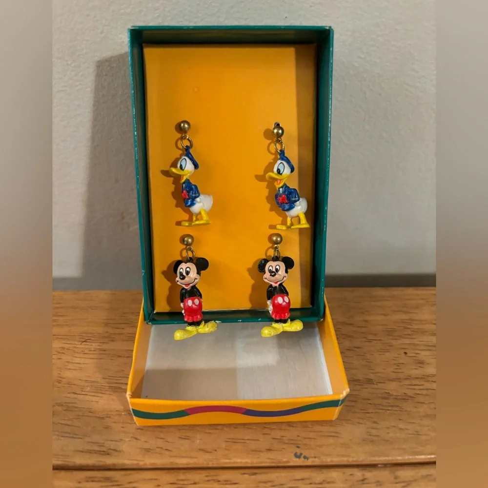 Disney Stuff Kids Mickey and Donald Post Dangle Earrings in Box